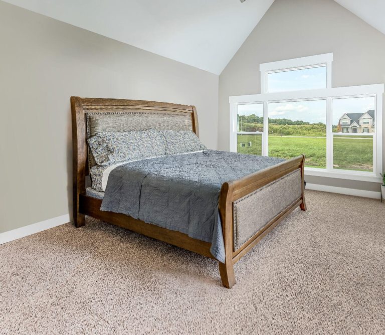 Emperor Size Bed (Difference Compared to King)