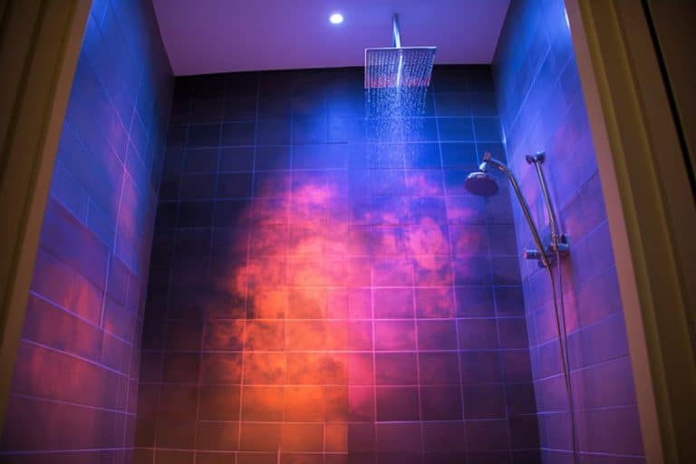 heat sensitive shower tile
