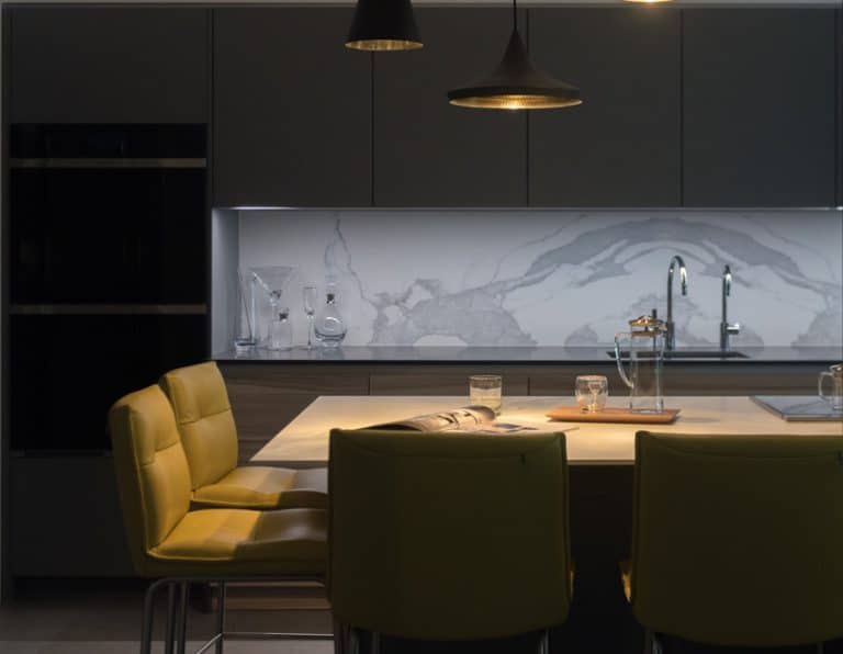 Marble Slab Backsplash Ideas (Inspiring Kitchen Design Pictures)